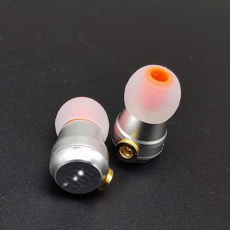 T280 original unit DIY all-aluminum metal shell silver beautiful printed balanced bass good audible RSMV