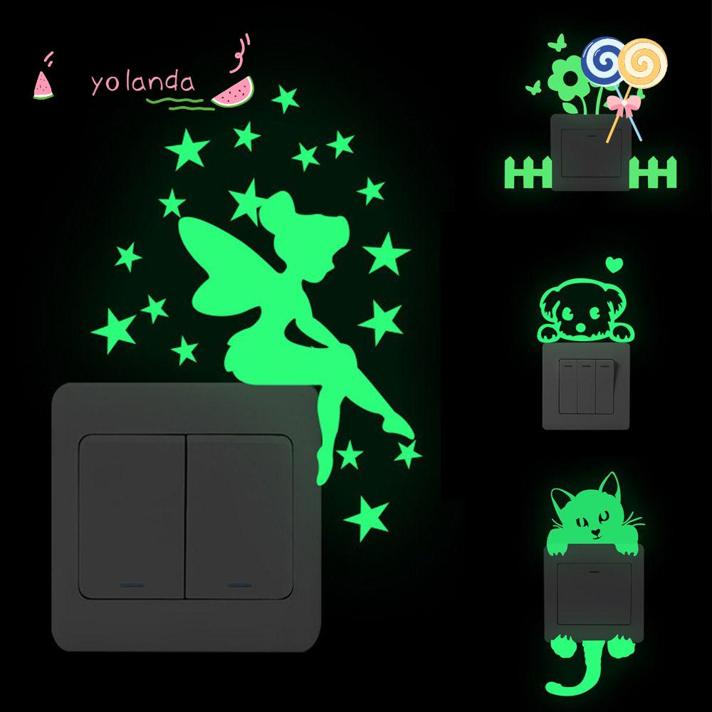 Miếng Dán Công Tắc Đèn Họa Tiết Mèo Hoạt Hình Màu Dạ Quang Trang Trí Phòng Bé