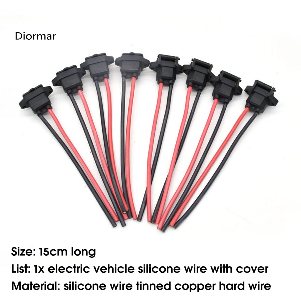 Ổ Cắm Sạc Pin Ba Lỗ Bằng Silicone Kèm Vỏ Bọc Pin Cho Xe Hơi