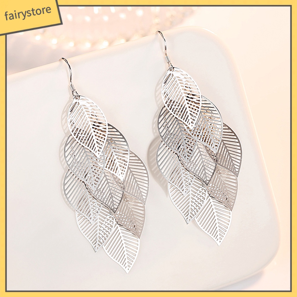 1 Đôi Bông Tai Hình Chiếc Lá Tua Rua Nhiều Lớp Màu Bạc Thời Trang