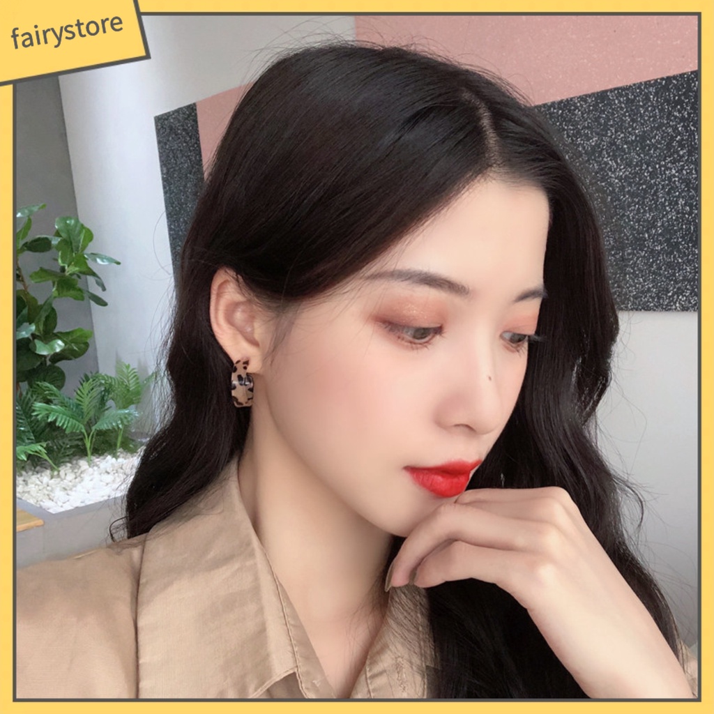 Bông Tai Nhựa Resin Dáng Dài Họa Tiết Da Báo Đơn Giản Thời Trang Cho Nữ