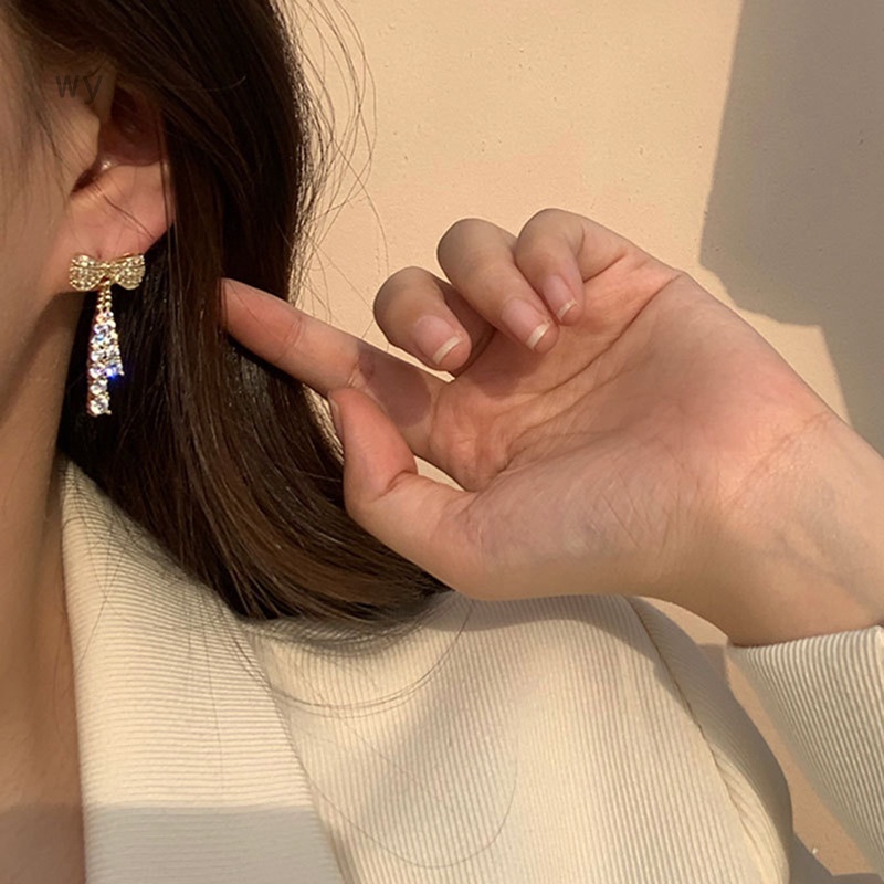 Bông Tai Hình Trái Tim Nhiều Lớp Phối Tua Rua Sang Trọng Thời Trang