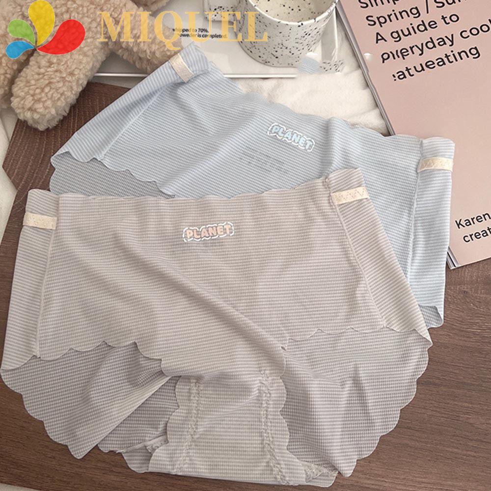 Quần Lót Lụa Mềm Mại Thoáng Khí Không Đường May Lưng Vừa Màu Trơn Kiểu Pháp