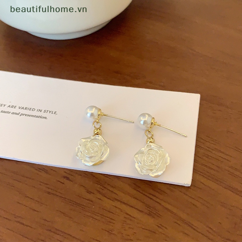 [beautifulhome] Bông Tai Hình Hoa Trà Đính Ngọc Trai Trang Nhã Thanh Lịch [beauty]