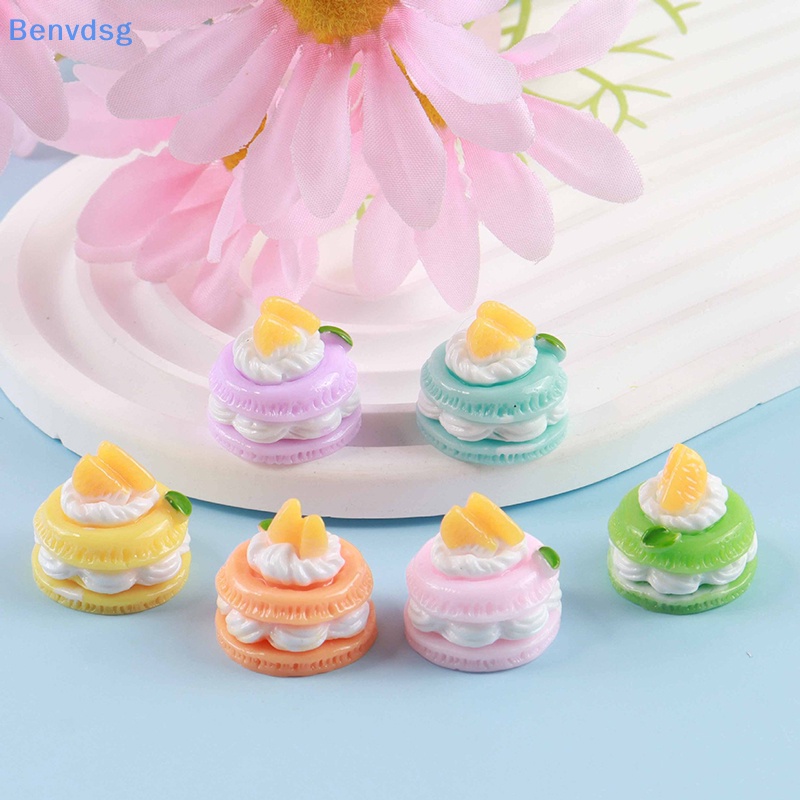 Bộ 5 Bánh Kem Mini Bằng Nhựa Resin Dùng Trang Trí Nhà Búp Bê
