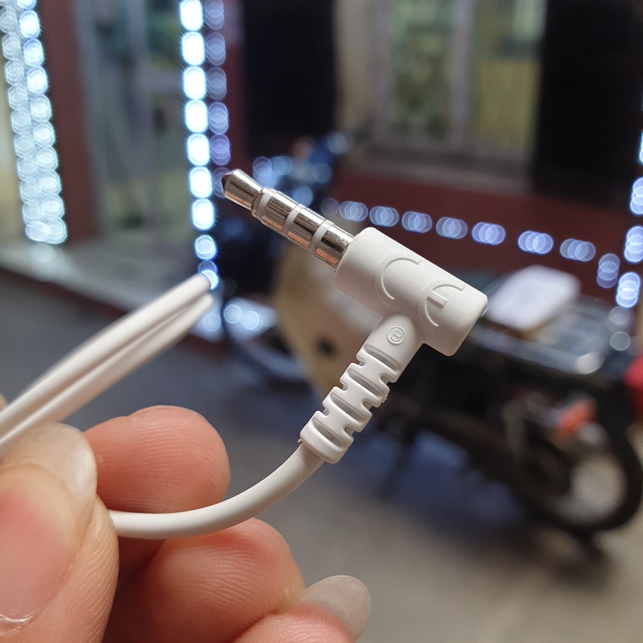 Tai nghe nhét tai LG K10/Tai nghe LG V50