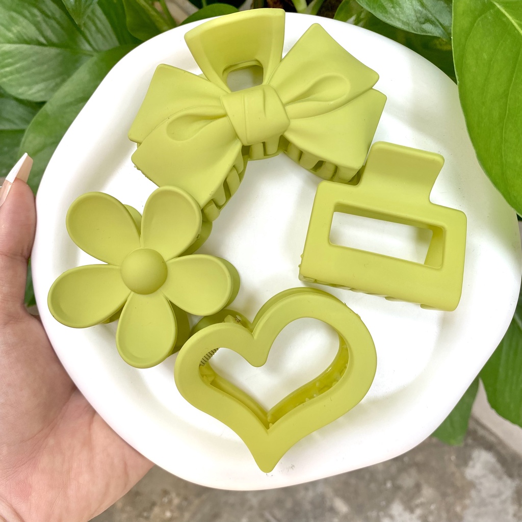 Lẻ 1 Chiếc Kẹp Móng Vuốt Và Càng Cua Nhựa Tone Màu Xanh Lá Nữ Tính Tiện Dụng Phụ Kiện Tóc Nữ Xu Hướng Hàn Quốc
