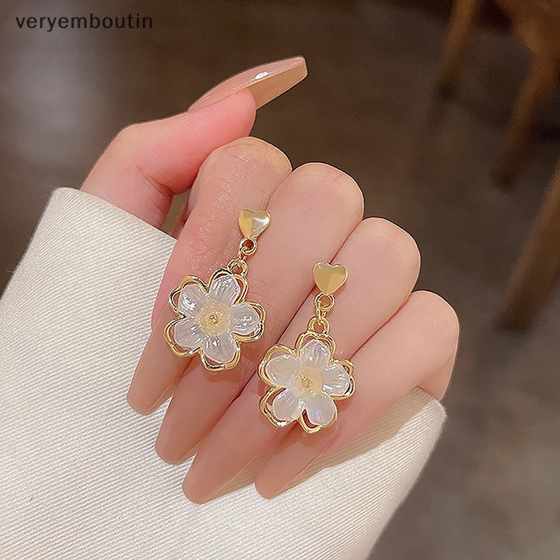 Bông Tai Hình Hoa Bằng Nhựa Resin Phong Cách Hàn Quốc Thời Trang Cho Nữ