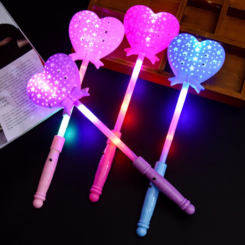 Đồ Chơi Que Đèn Led Phát Sáng Nhiều Màu Hình Trái Tim