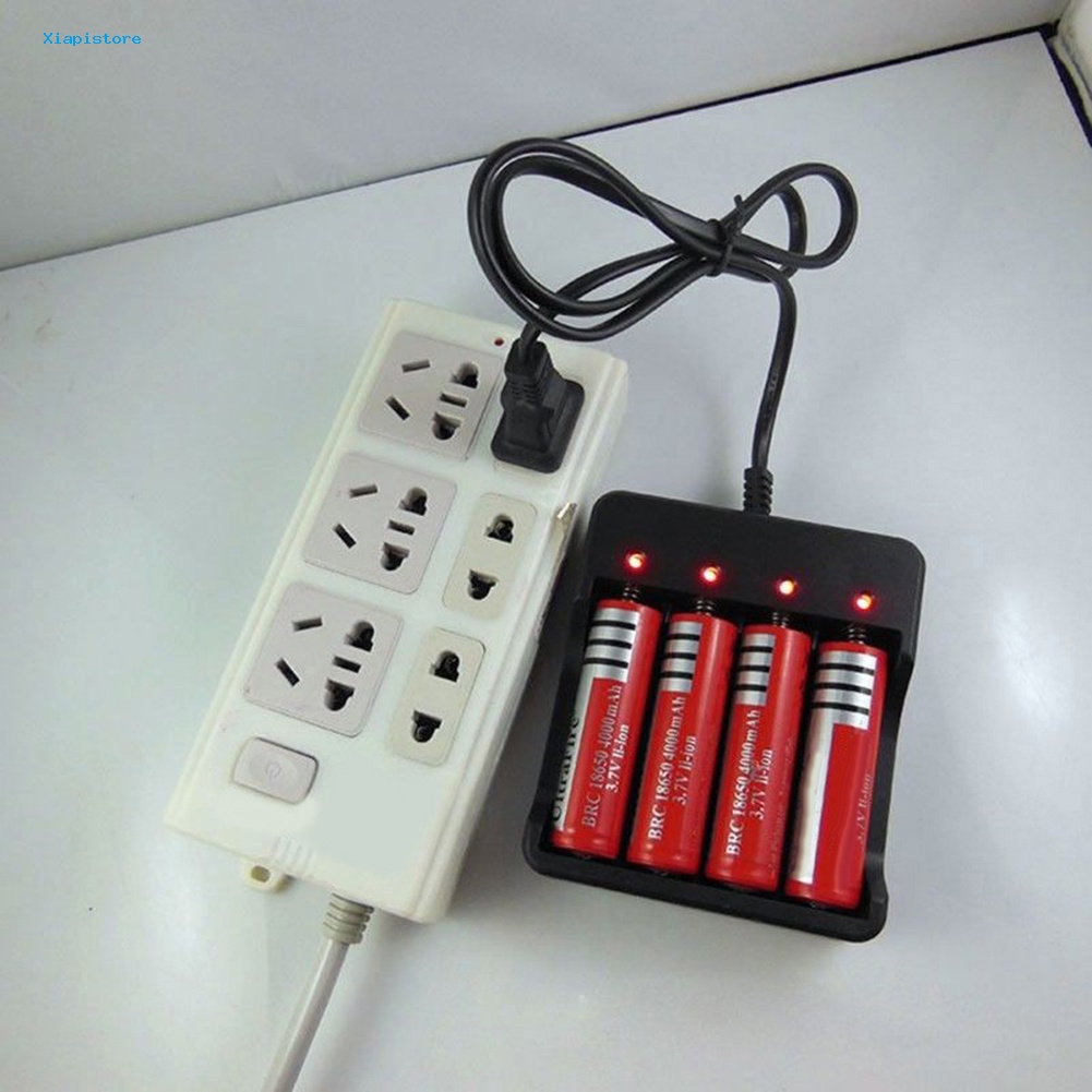 Cục Sạc Pin Li-ion EU AC Thông Minh 4 Ngăn 18650 Có Đèn LED Báo Hiệu