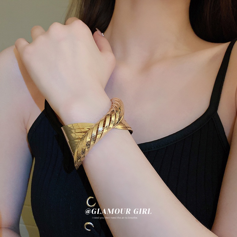 1 Vòng Tay Kim Loại Nhiều Lớp Thiết Kế Hình Học Phong Cách punk Âu Mỹ