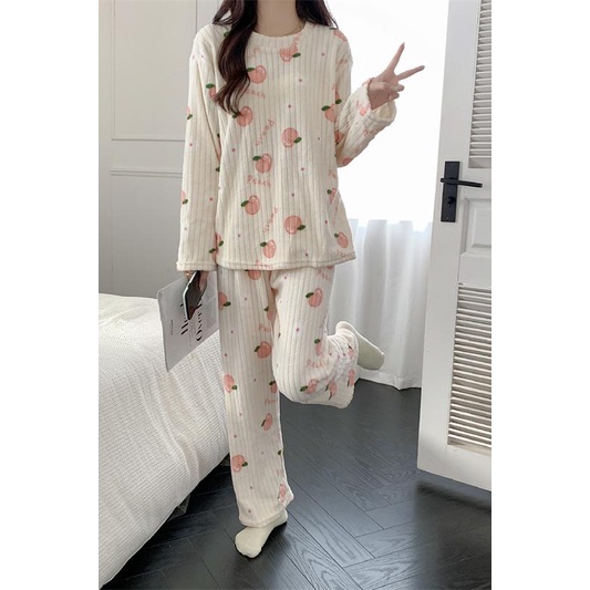 Autumn and Winter new cartoon warm coral fleece pajamas suit female MC ornament 7WBM