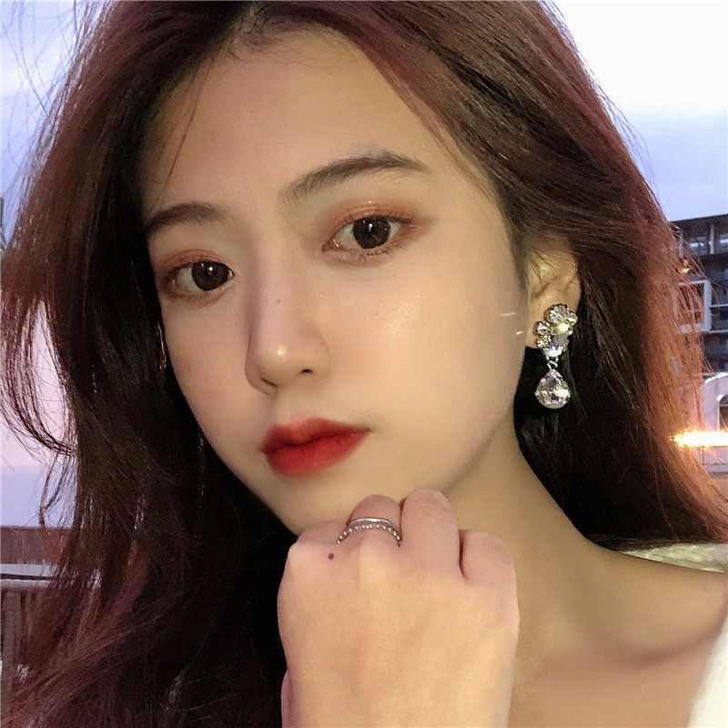 Bông Tai Hình Giọt Nước Đính Kim Cương Lấp Lánh Phong Cách Retro Thời Trang Hàn Quốc Cho Nữ
