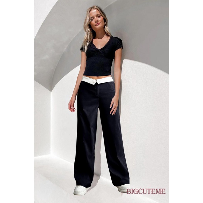 [] Áo Thun Dệt Kim Ngắn Tay Cổ Chữ V Màu Trơn Xoắn Phía Trước Màu Đen / Xanh Lá Cho Nữ