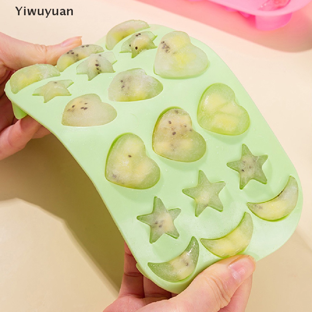 1 Khuôn Làm Đá Hình Trái Tim / Ngôi Sao / Mặt Trăng Có Nắp Đậy