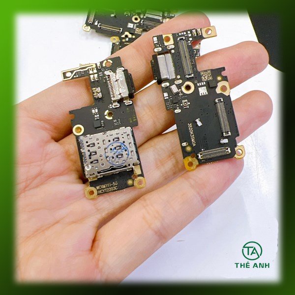 { ẢNH THẬT } Cụm sạc, bo sạc mạch dưới Xiaomi Mi 11T 5G / Mi 11T Pro 5G như hình.