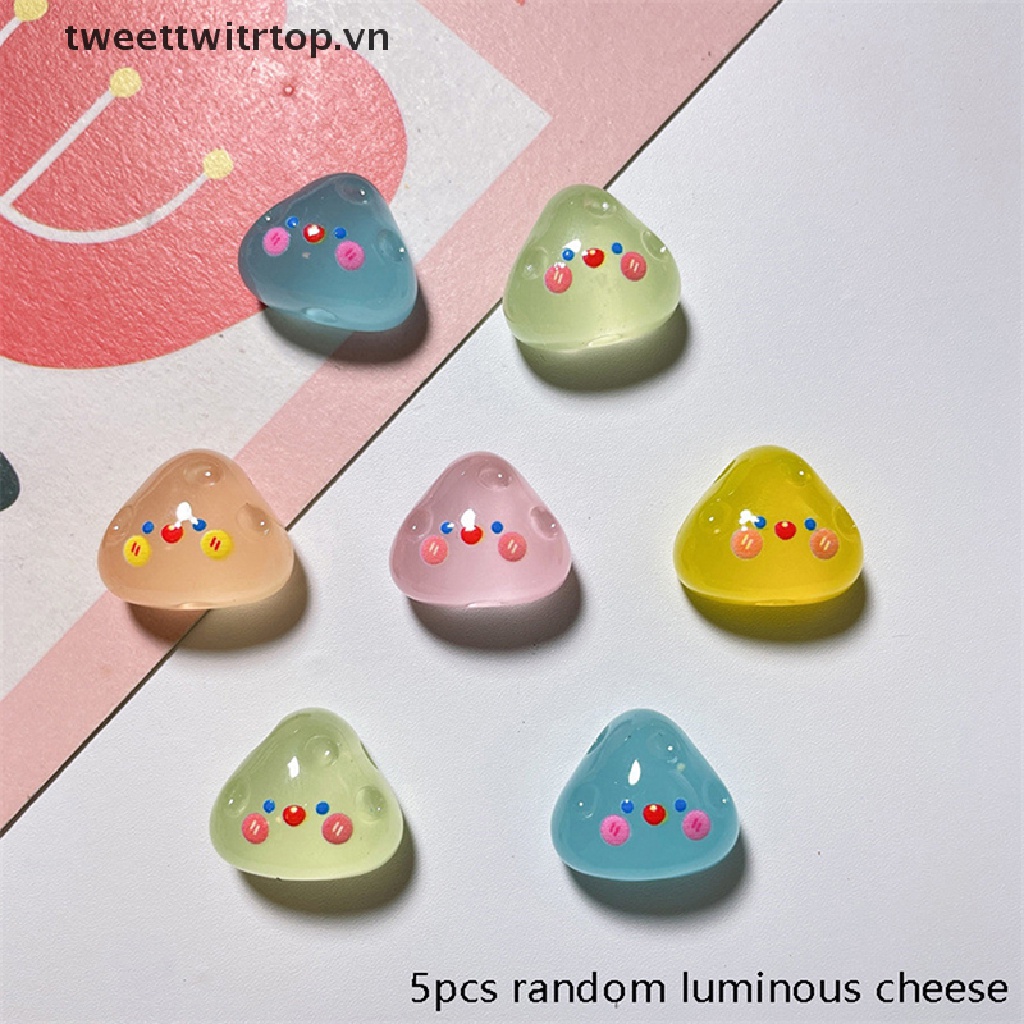 Set 5 Đồ trang trí Phô Mai Dạ Quang Dùng Để Trang Trí