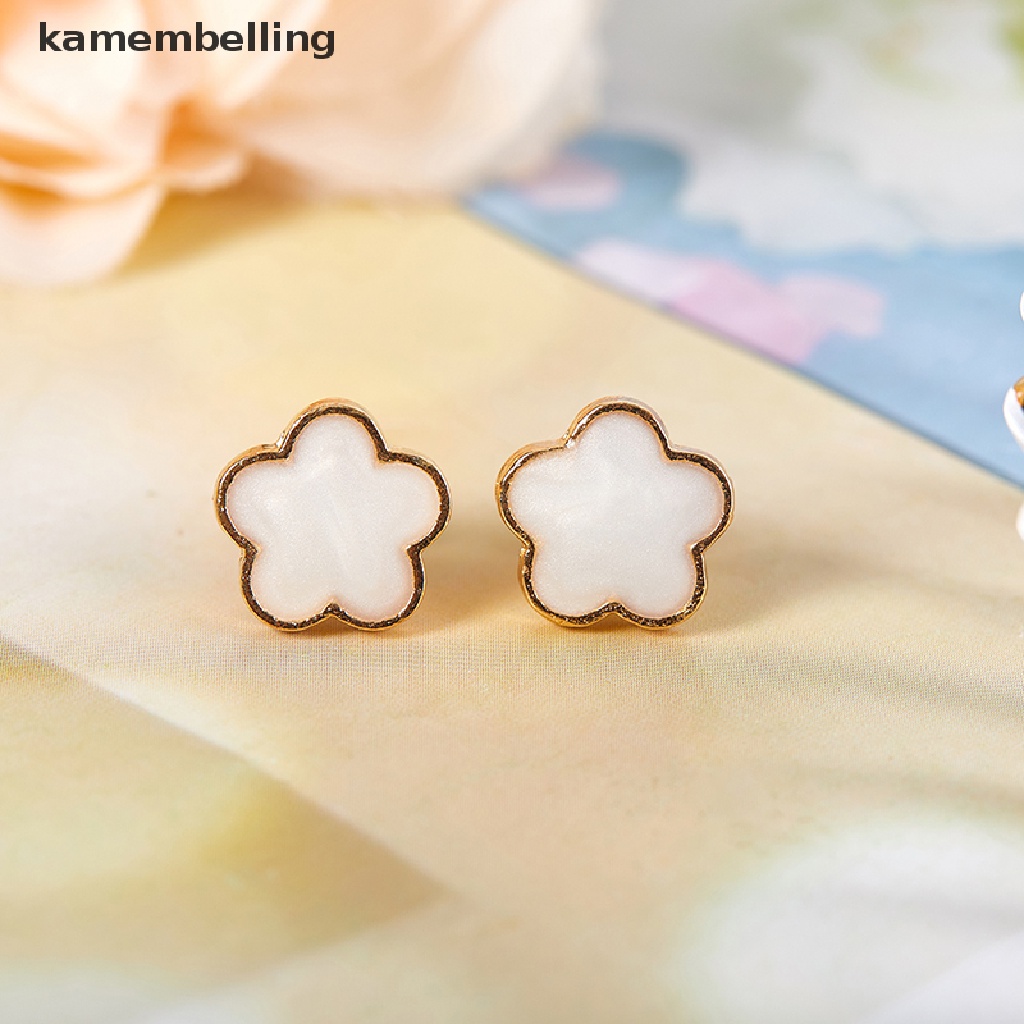 1 Đôi Khuyên Tai Hợp Kim Hình Bông Hoa Màu Trắng Thời Trang Cho Nữ