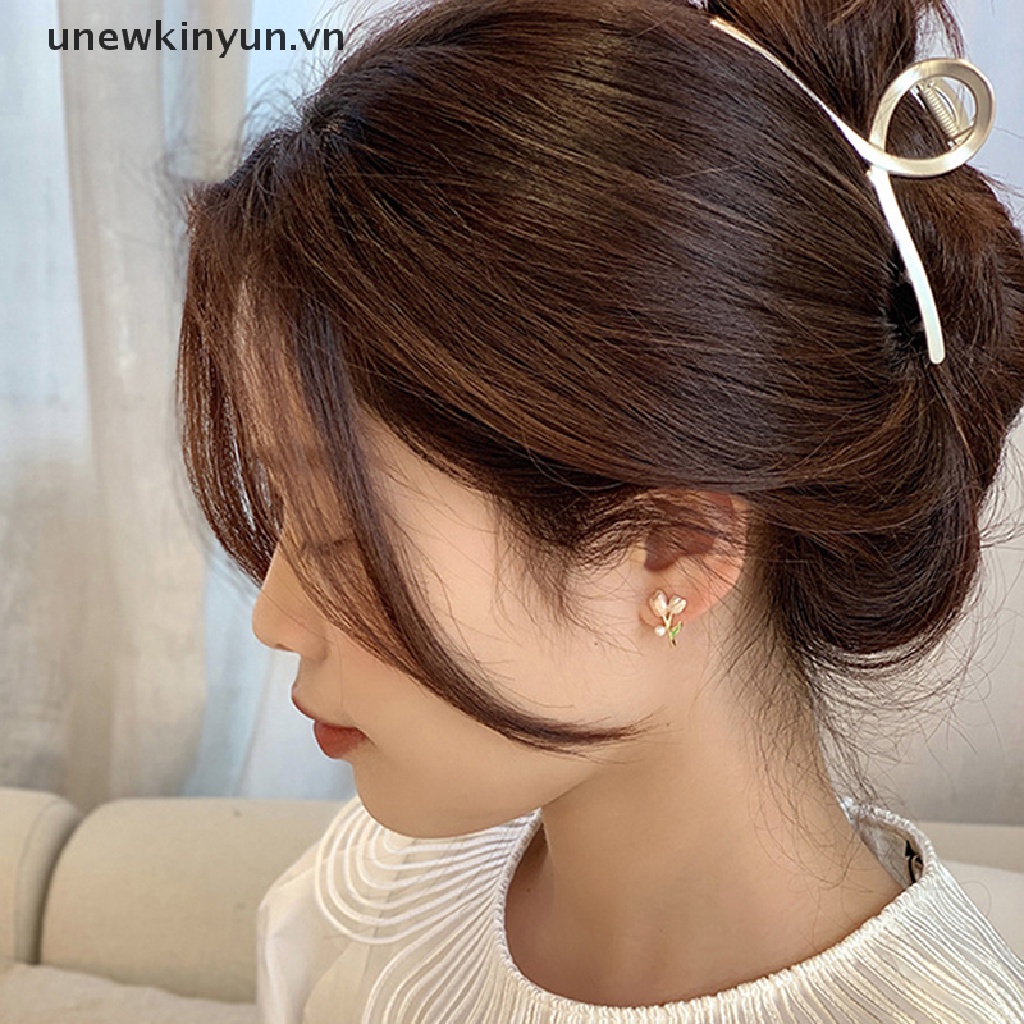 1 Cặp Bông Tai Hình Hoa Tulip Đính Ngọc Trai Dễ Thương Dành Cho Nữ