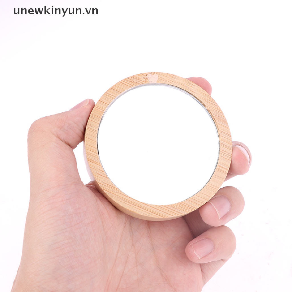 Gương Trang Điểm Hình Tròn Nhỏ Gọn Bỏ Túi Tiện Dụng