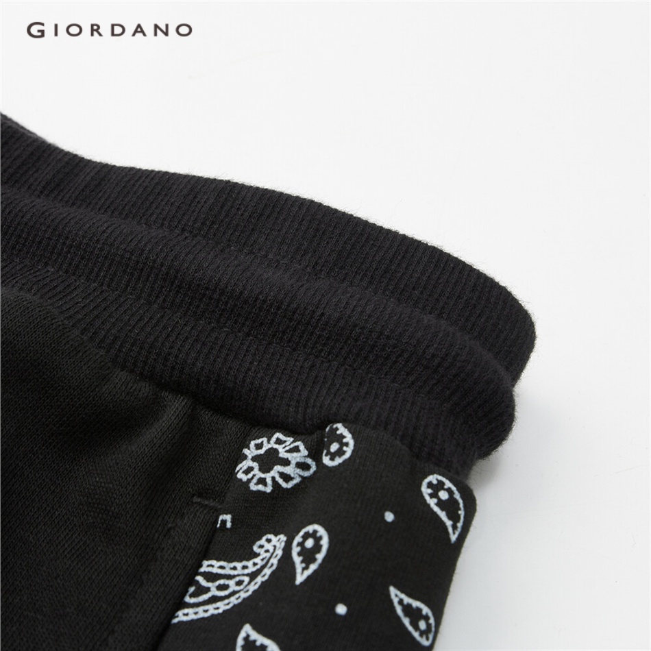 GIORDANO MEN Ethnic style paisley print elastic waist shorts 18103903