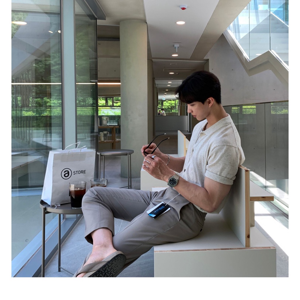 Áo Thun polo Dệt Kim Tay Ngắn Dáng Rộng Màu Đen Phong Cách Hàn Quốc Thời Trang Mùa Thu Cho Nam