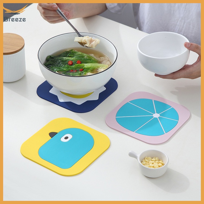 Miếng Lót Ly Cách Nhiệt Bằng Silicon Mềm Hình Vuông 15cm