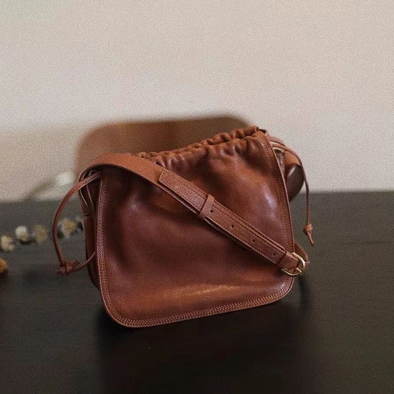 Túi Da Đeo Vai Dây Rút Thời Trang Dành Cho Nữ