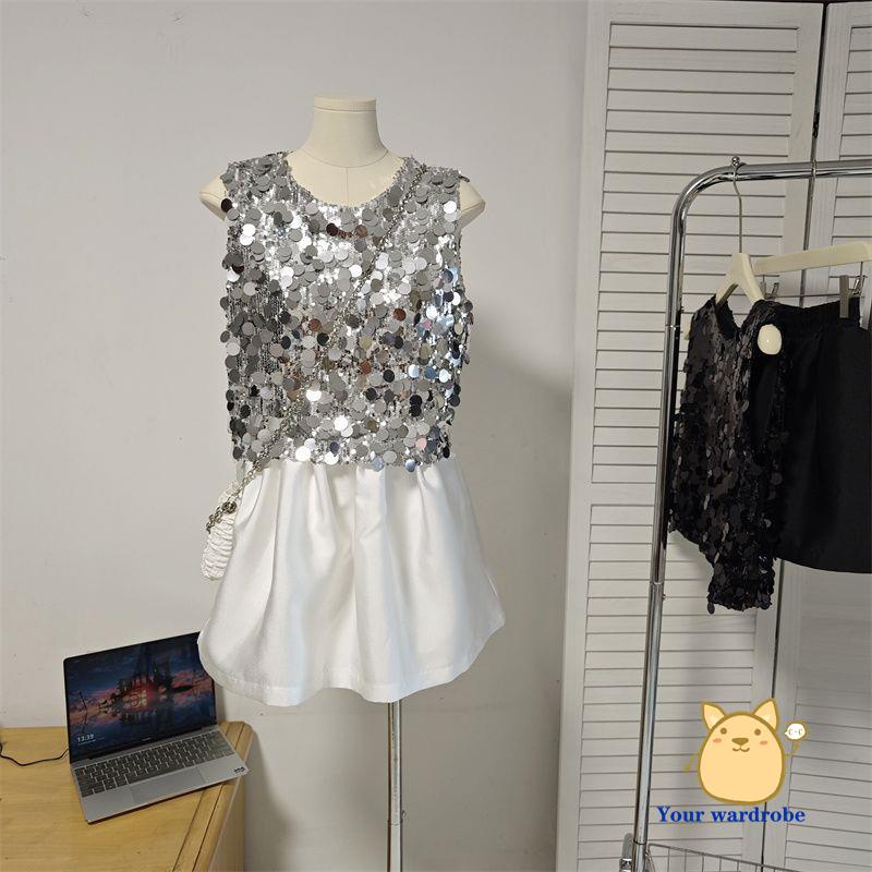 Bộ Áo Đính Kim Sa Dáng Ngắn + Quần Short Jean Lưng Cao Dáng Ôm Thời Trang Mùa Hè Quyến Rũ Cho Nữ