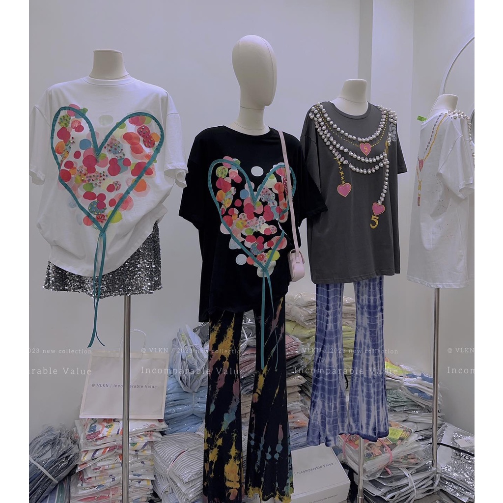 Áo phông trái tim dây viền