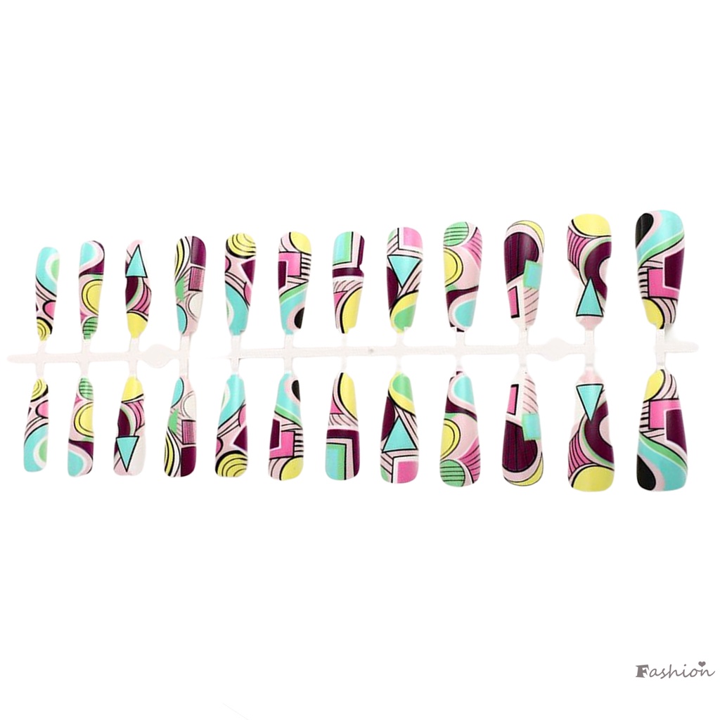 Móng Tay Giả Hình Tam Giác Thoải Mái Quyến Rũ