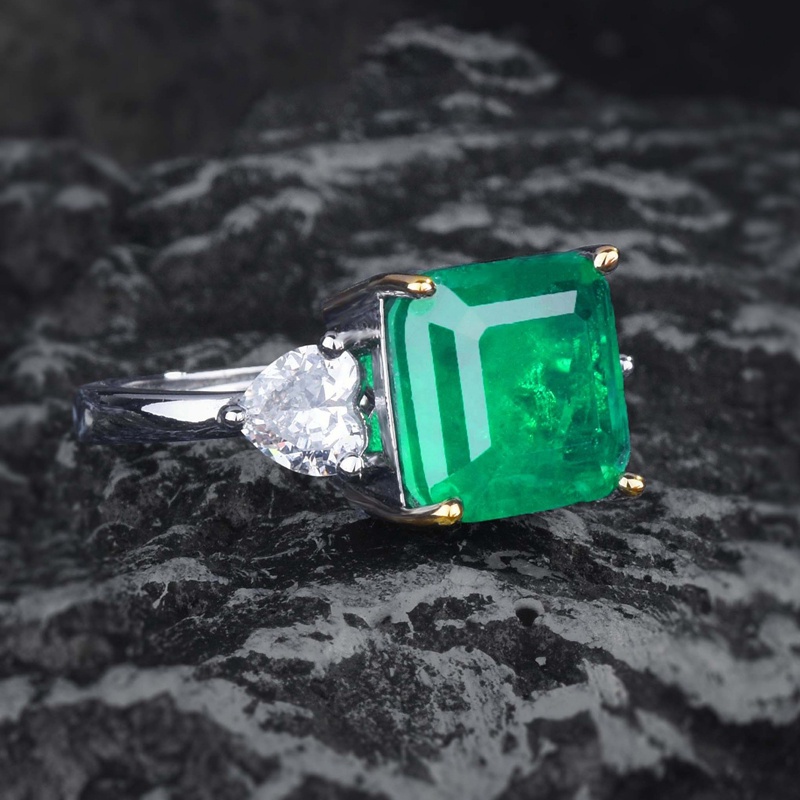 Ygt Nhẫn Đính Hôn Đính Đá Ngọc Lục Bảo Nhân Tạo Hình Vuông Đơn Giản Dành Cho Nữ