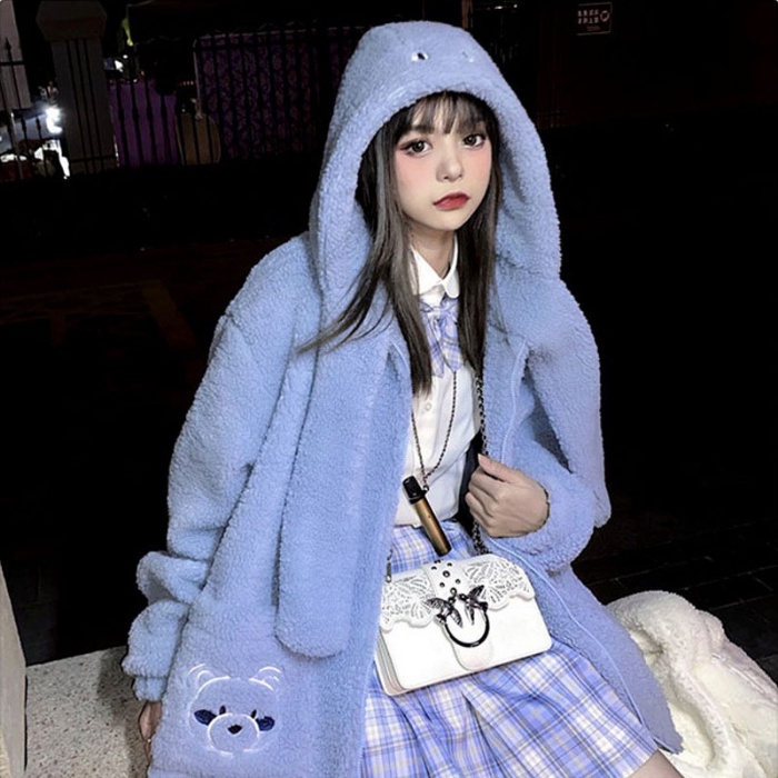 Karley Áo Khoác Lông Cừu Dày Dặn Dáng Rộng Thêu Hình Gấu Có Túi Plus Size Cho Nữ