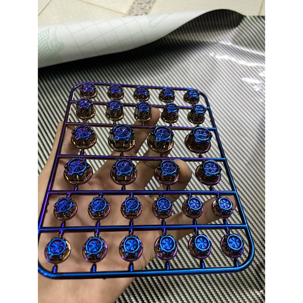 Chụp ốc màu xe máy Titan < 1 bộ chụp đủ ốc 1 xe>