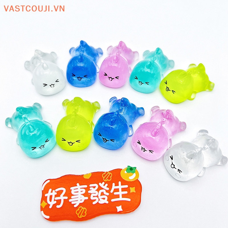 Bộ 2 Móc Khóa Hình Rồng Sữa Dạ Quang Mini Bằng Nhựa Resin