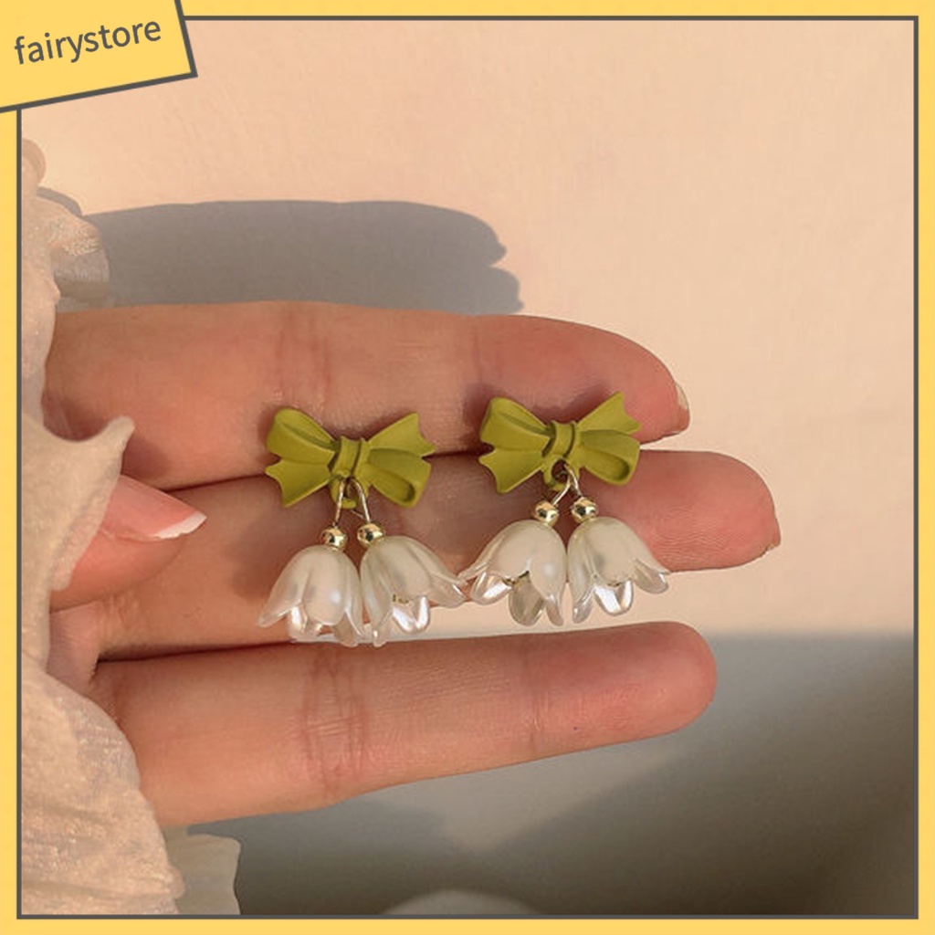 1 Đôi Bông Tai Hình Hoa Tulip Đính Ngọc Trai Nhân Tạo Thời Trang