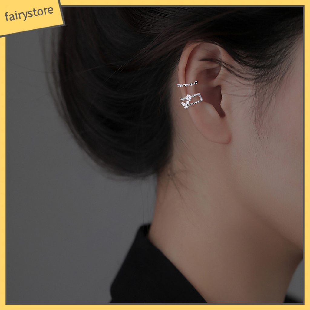 1 Khuyên Kẹp Vành Tai Hình Bướm Lấp Lánh Thời Trang Cho Nữ