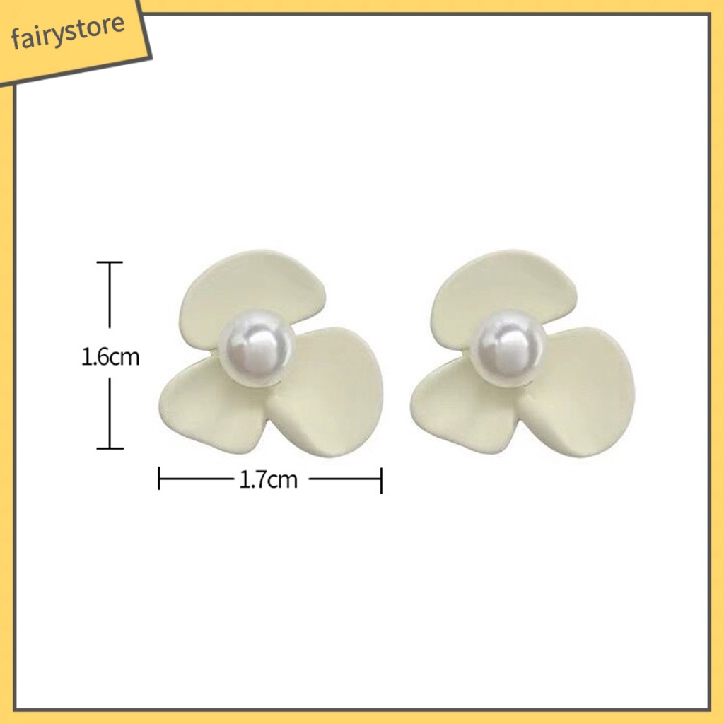 1 Đôi Khuyên Tai Hình Hoa Đính Ngọc Trai Nhân Tạo Phong Cách Vintage