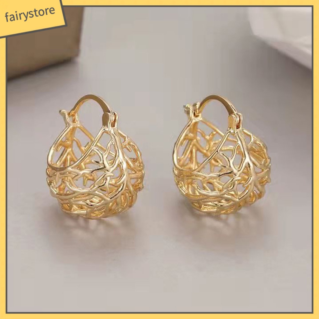 1 Đôi Bông Tai Kim Loại Rỗng Không Gây Kích Ứng Thiết Kế Sáng Tạo Thời Trang Dành Cho Nữ