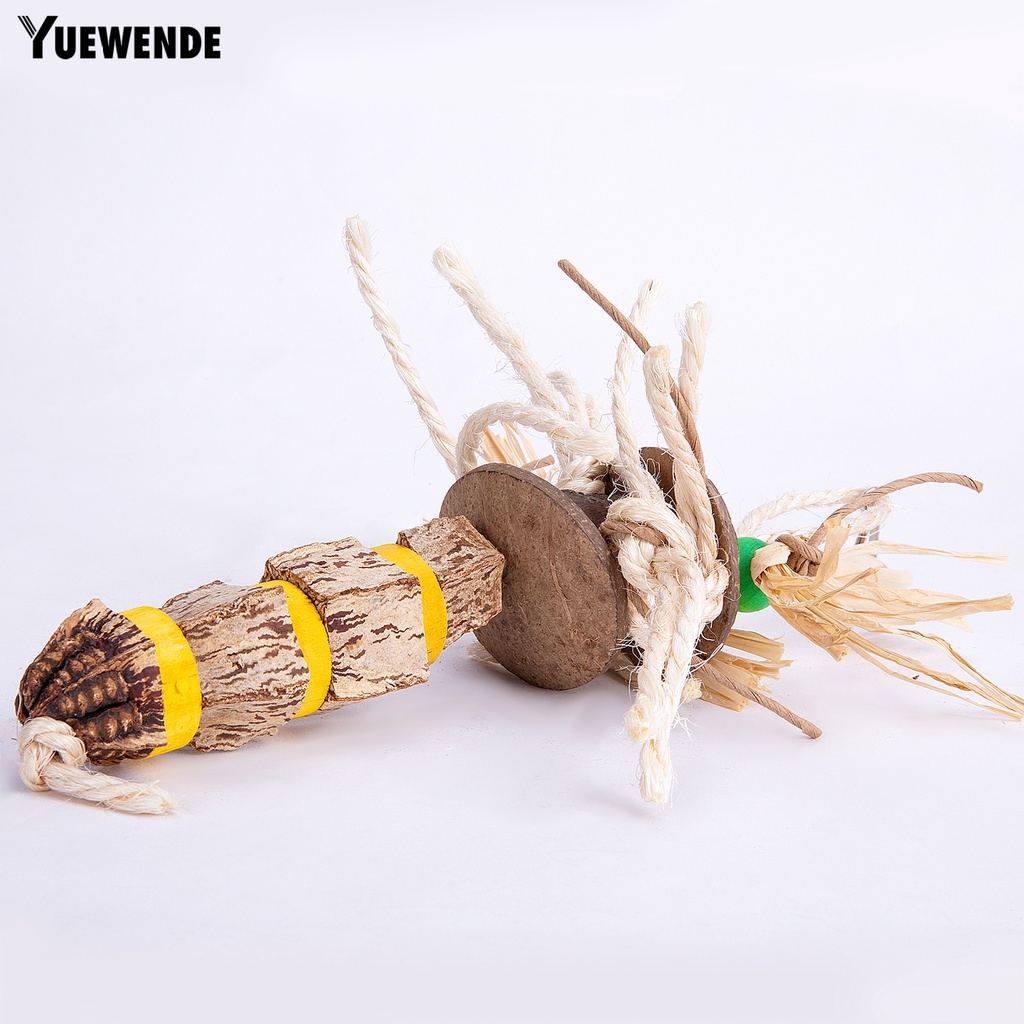 Đồ Chơi Vỏ Dừa Chống Cắn Dành Cho Chim Vẹt