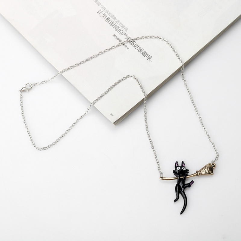 Vòng cổ Mặt Mèo Đen Hóa Trang Nhân Vật Anime Kiki Margot3