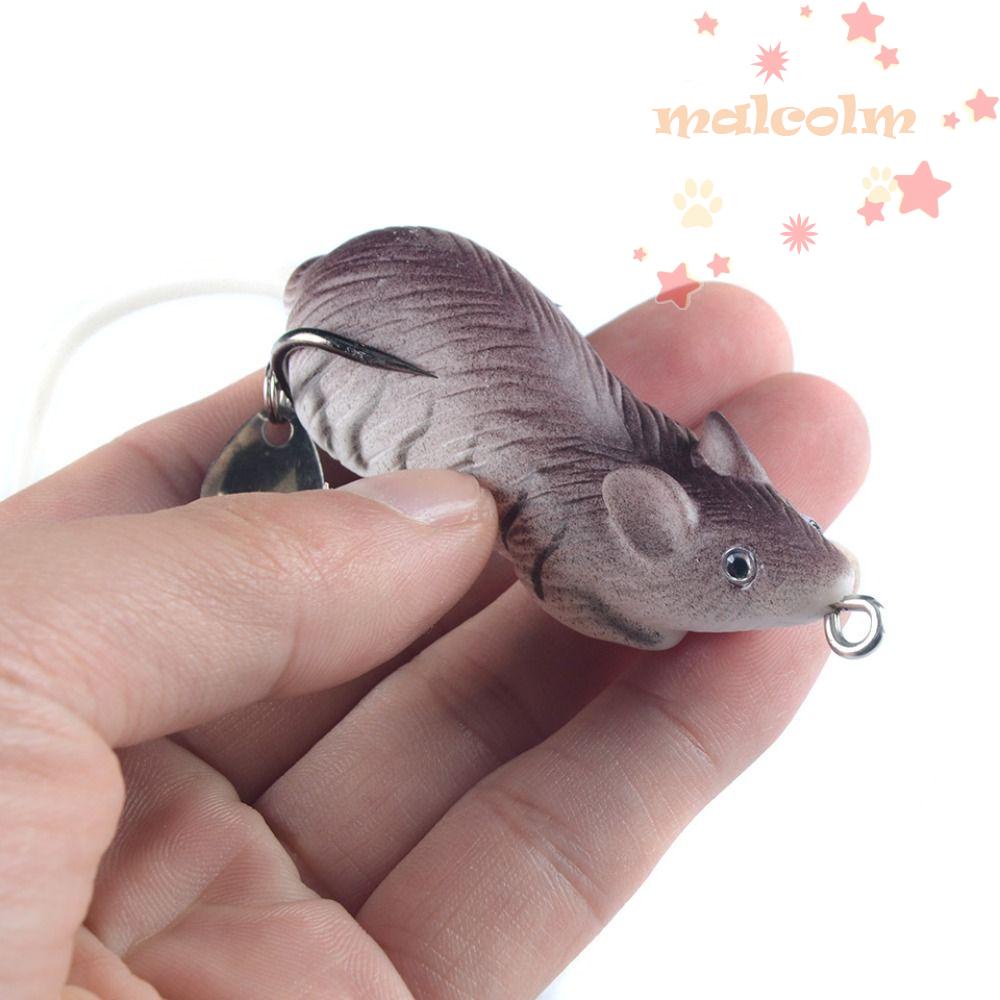 Mồi Câu Cá Nhân Tạo Hình Chuột Malcom Màu Đen Mềm Mại Có Lưỡi Câu Tiện Dụng