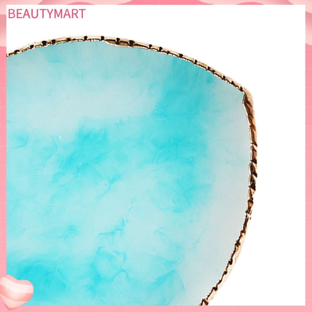 Khay Đựng Màu Sơn Móng Tay Bằng Nhựa Hình Trái Tim Tinh Tế