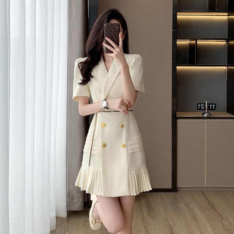 Đầm Nữ Thiết Kế Xếp Ly Phong Cách Pháp Thời Trang Hè 2023 Sang Trọng