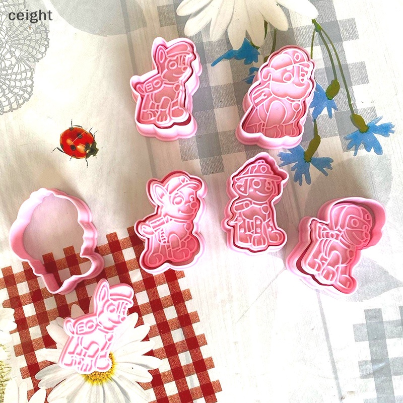 Bộ 6 Khuôn Cắt Bánh Quy Hình Chú Chó Hoạt Hình 3D DIY