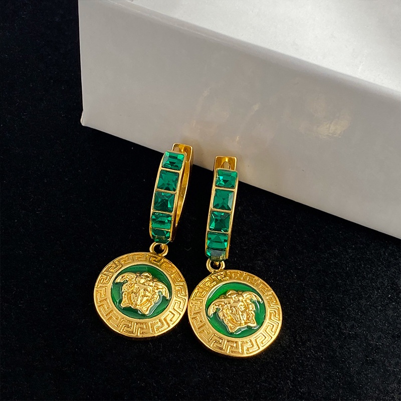 Khuyên Tai Versace Thời Trang Dễ Phối Đồ Cho Nam Và Nữ