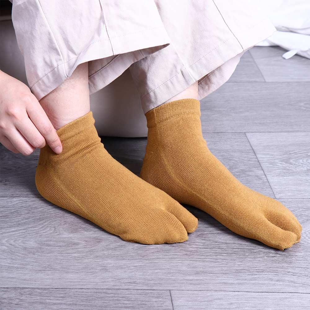 Aubrey Vớ Xỏ Hai Ngón Thời Trang Nhật Bản Dành Cho Nam Nữ