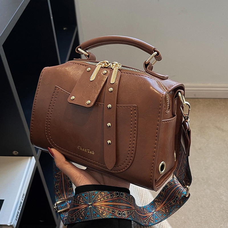 Túi Đeo Chéo Nhỏ Xinh Phong Cách Phương Tây Thời Trang 2023 Cho Bạn Gái