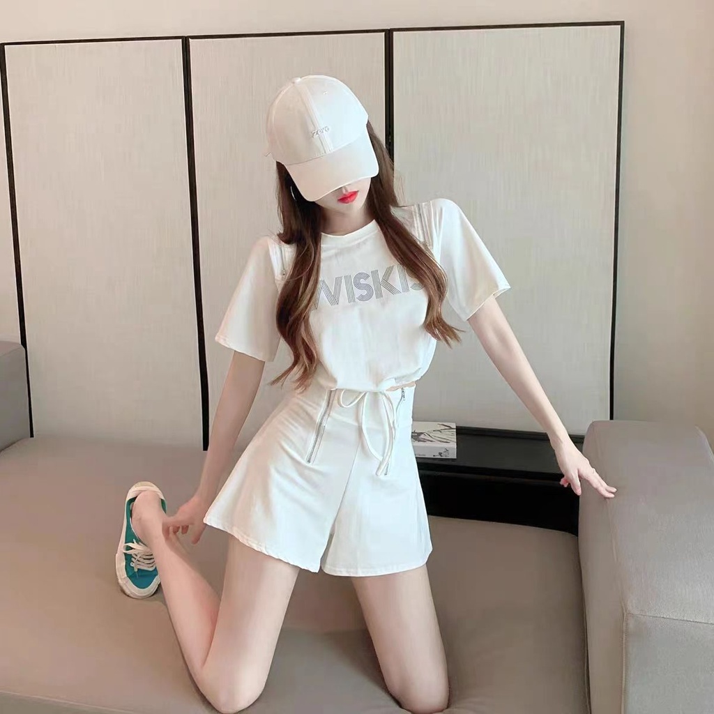 Bộ Áo Thun Ngắn Tay + Quần Short Thể Thao Dáng Rộng Thời Trang Mùa Hè Chất Lượng Cao Cho Nữ