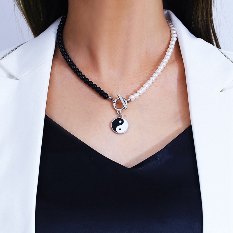 Fancy Vòng Cổ Chuỗi Hạt Ngọc Trai Trắng Đen Thái Cực Quyền Phong Cách Hip Hop Cho Nữ